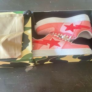 Size 8.5 A Bathing Ape Bapesta